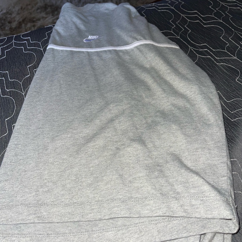 Nike Top - Picture 4 of 5